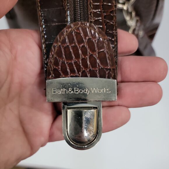 VTG Tote Duffel Bag Bath Body Works Brown Faux Alligator Leather 90s Y2K Travel - Picture 13 of 16